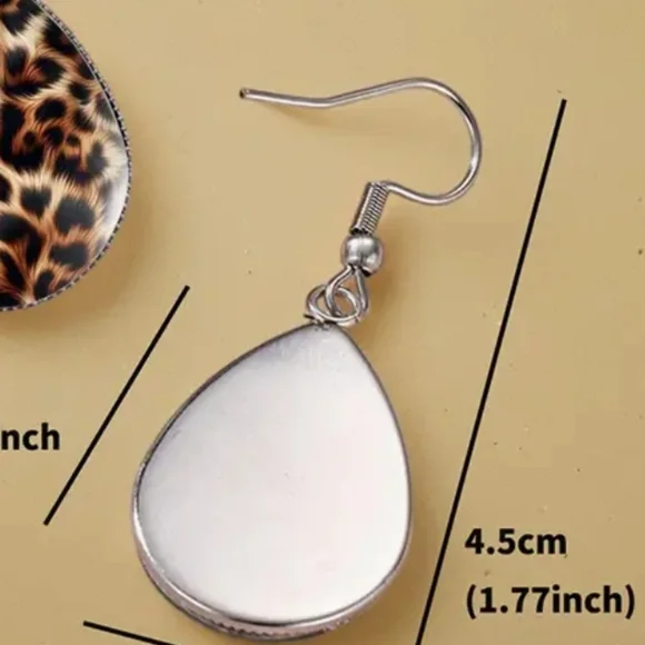 Teardrop Leopard Earrings - Picture 5 of 6